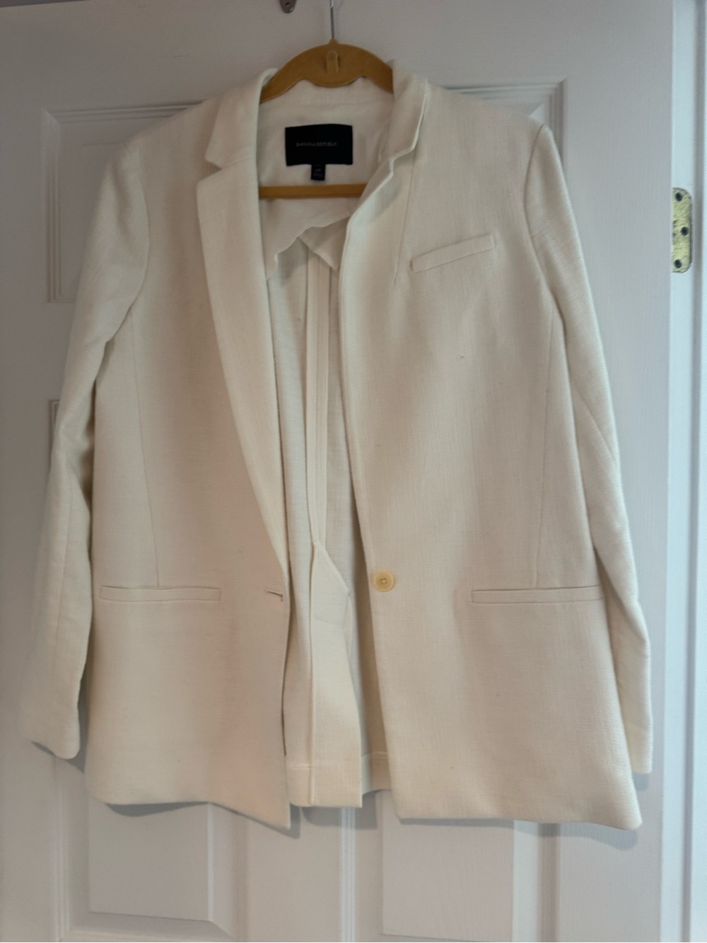Banana Republic Cream Single-Button Blazer